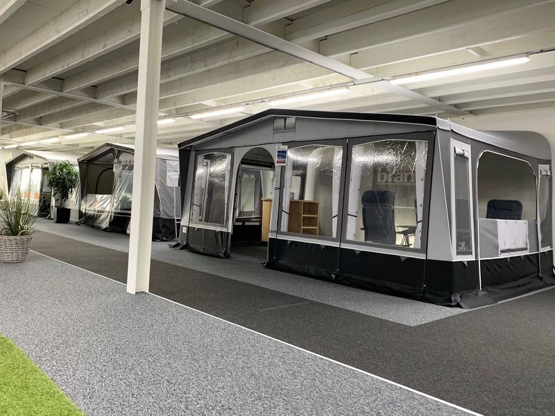 Brand Caravanvoortent Topas 300 8 Brand Caravanvoortent Topas 300 - Afbeelding 6